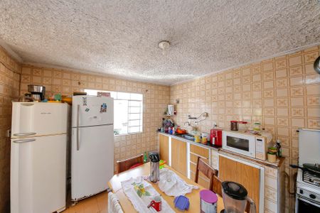 Casa à venda com 220m², 3 quartos e 2 vagasCozinha