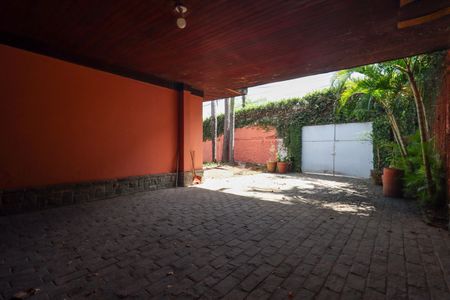 Casa para alugar com 1032m², 3 quartos e 3 vagasGaragem