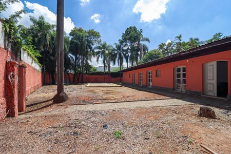 Casa para alugar com 1032m², 3 quartos e 3 vagasÁrea externa