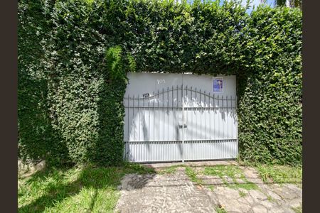 Casa para alugar com 1032m², 3 quartos e 3 vagasFachada