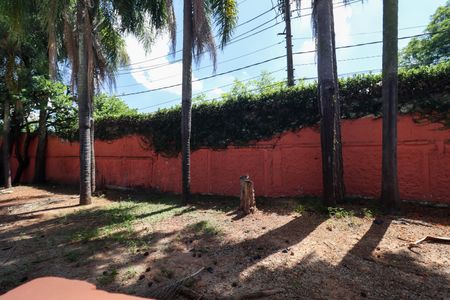 Casa para alugar com 1032m², 3 quartos e 3 vagasVista da Suíte 2