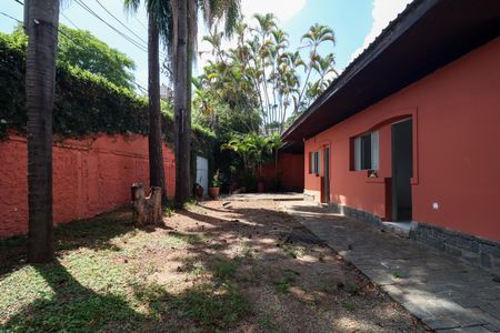 Casa para alugar com 1032m², 3 quartos e 3 vagasÁrea externa