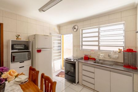 Casa à venda com 150m², 2 quartos e 2 vagasCozinha