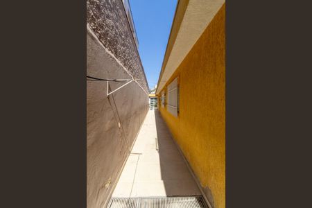 Casa à venda com 150m², 2 quartos e 2 vagasCorredor