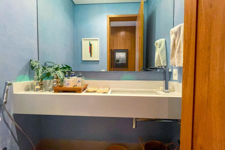 Apartamento à venda com 271m², 3 quartos e 4 vagasLavabo