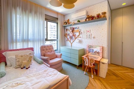 Apartamento à venda com 271m², 3 quartos e 4 vagasSuíte 1