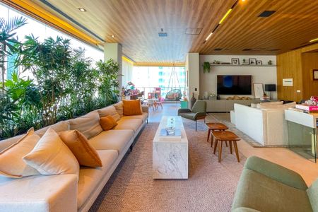 Apartamento à venda com 271m², 3 quartos e 4 vagasSala