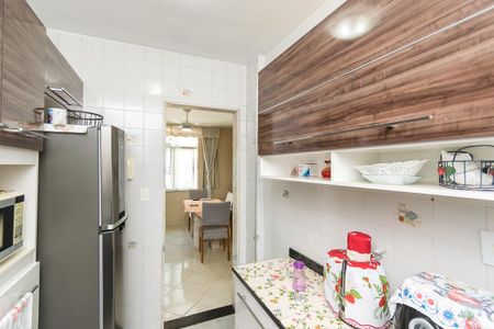Apartamento à venda com 56m², 2 quartos e 1 vaga Apartamento à venda com 56m², 2 quartos e 1 vagaCozinha