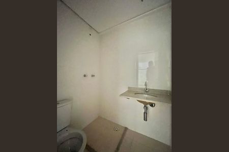 Apartamento à venda com 33m², 2 quartos e sem vagaBanheiro