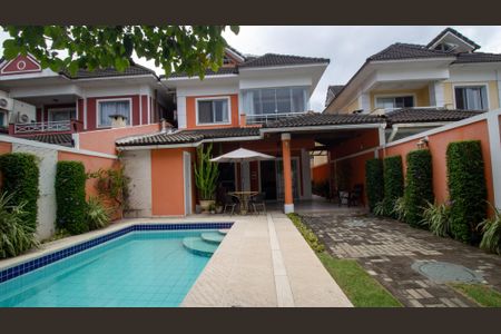 Casa à venda com 251m², 5 quartos e 4 vagasÁrea Gourmet