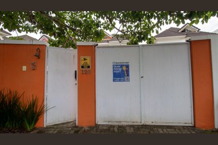 Casa à venda com 251m², 5 quartos e 4 vagasFachada da Casa