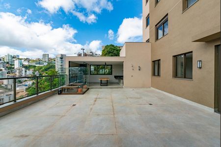 Apartamento à venda com 168m², 4 quartos e 3 vagasÁrea comum - Churrasqueira