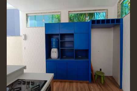 Casa de condomínio à venda com 290m², 5 quartos e 1 vagaCozinha 2