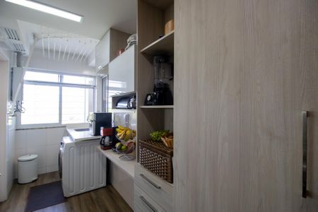 Apartamento à venda com 87m², 3 quartos e 2 vagas Apartamento à venda com 87m², 3 quartos e 2 vagasCozinha