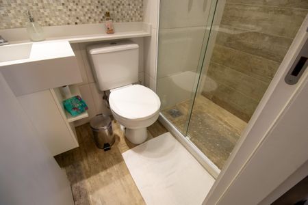 Apartamento à venda com 87m², 3 quartos e 2 vagas Apartamento à venda com 87m², 3 quartos e 2 vagasBanheiro