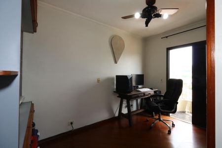 Apartamento à venda com 127m², 3 quartos e 3 vagasQuarto 2