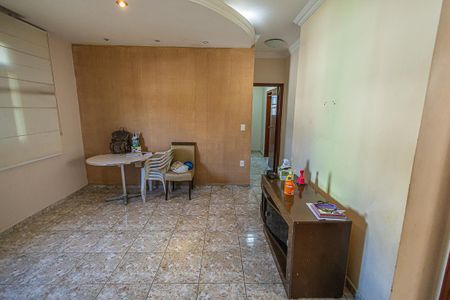 Apartamento para alugar com 197m², 3 quartos e 2 vagas Apartamento para alugar com 197m², 3 quartos e 2 vagasSala