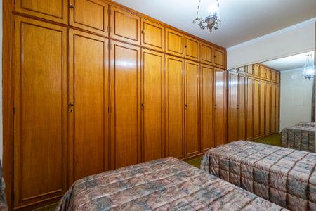 Apartamento à venda com 145m², 3 quartos e 2 vagasSuíte