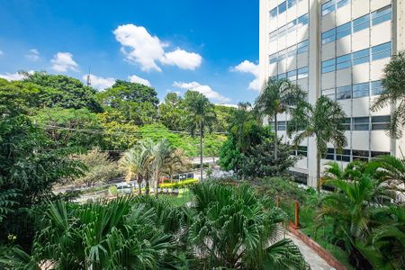 Apartamento à venda com 145m², 3 quartos e 2 vagasSala - Varanda