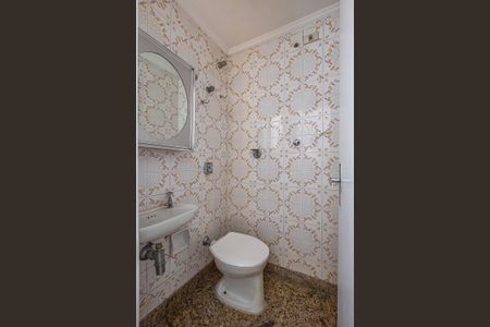 Apartamento à venda com 145m², 3 quartos e 2 vagasÁrea de Serviço - Banheiro