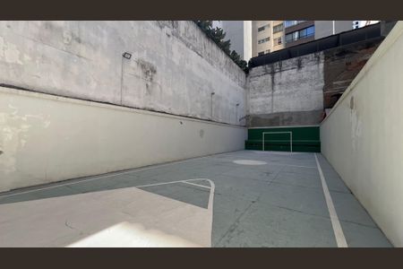 Apartamento à venda com 220m², 3 quartos e 4 vagas Apartamento à venda com 220m², 3 quartos e 4 vagasQuadra