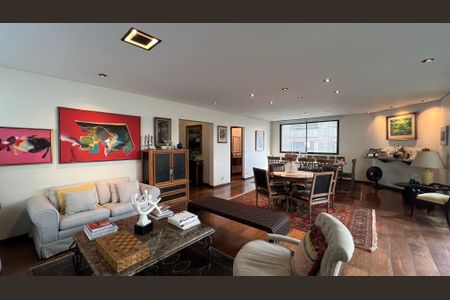 Apartamento à venda com 220m², 3 quartos e 4 vagas Apartamento à venda com 220m², 3 quartos e 4 vagasSala