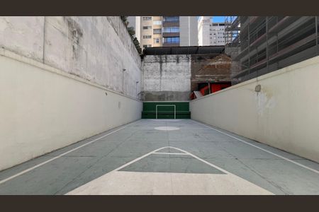 Apartamento à venda com 220m², 3 quartos e 4 vagas Apartamento à venda com 220m², 3 quartos e 4 vagasQuadra