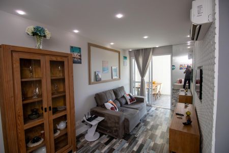 Apartamento para alugar com 83m², 2 quartos e 1 vaga Apartamento para alugar com 83m², 2 quartos e 1 vagaSala