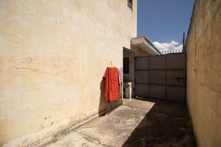 Casa à venda com 345m², 3 quartos e 8 vagasQuintal