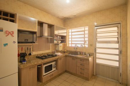 Casa à venda com 345m², 3 quartos e 8 vagasCozinha