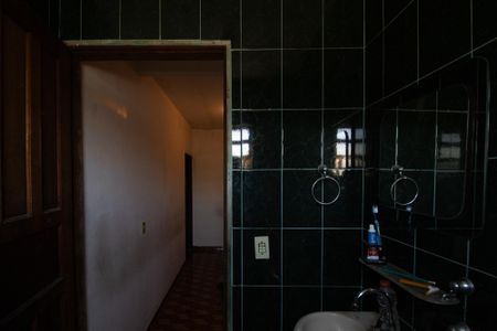 Casa à venda com 345m², 3 quartos e 8 vagasBanheiro 2