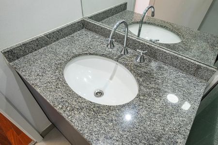 Apartamento para alugar com 61m², 2 quartos e 1 vaga Apartamento para alugar com 61m², 2 quartos e 1 vagaBanheiroSuíte - Banheiro