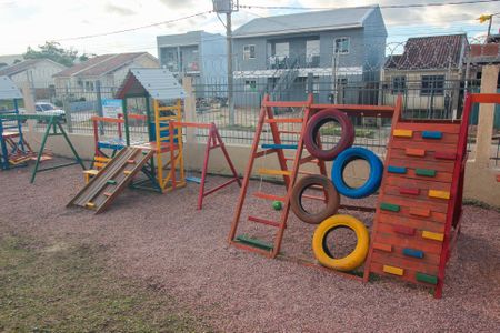 Casa de condomínio à venda com 50m², 2 quartos e 1 vagaÁrea comum - Playground