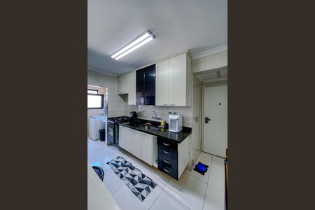 Apartamento à venda com 90m², 3 quartos e 2 vagasCozinha