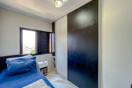 Apartamento à venda com 90m², 3 quartos e 2 vagasQuarto 1