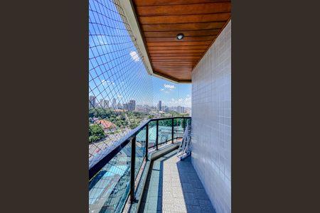 Apartamento à venda com 90m², 3 quartos e 2 vagasVaranda da Suíte