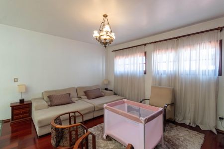 Casa para alugar com 500m², 4 quartos e 4 vagas Casa para alugar com 500m², 4 quartos e 4 vagasSala 2