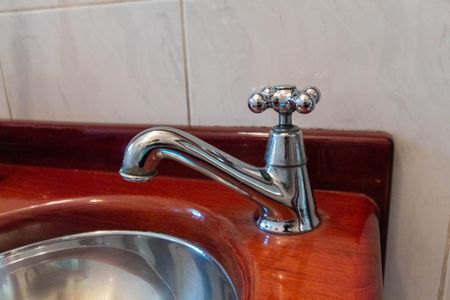 Casa para alugar com 500m², 4 quartos e 4 vagas Casa para alugar com 500m², 4 quartos e 4 vagasBanheiro - torneira