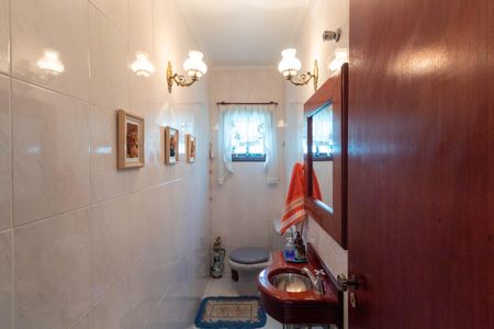 Casa para alugar com 500m², 4 quartos e 4 vagas Casa para alugar com 500m², 4 quartos e 4 vagasLavabo