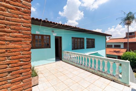 Casa para alugar com 500m², 4 quartos e 4 vagas Casa para alugar com 500m², 4 quartos e 4 vagasQuintal