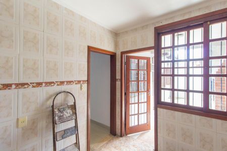 Casa à venda com 170m², 4 quartos e 2 vagasCozinha