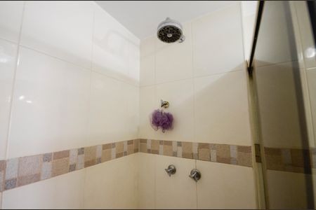 Apartamento à venda com 98m², 4 quartos e 1 vagaBanheiro da Suíte