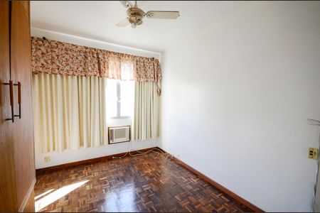 Apartamento à venda com 98m², 4 quartos e 1 vagaSuíte