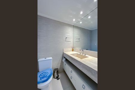 Apartamento à venda com 122m², 2 quartos e 2 vagasBanheiro da Suíte