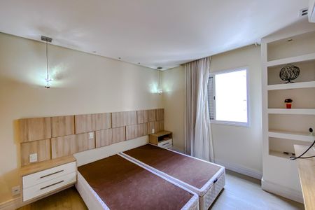 Apartamento à venda com 122m², 2 quartos e 2 vagasQuarto 2 - Suíte