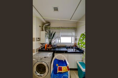 Apartamento à venda com 122m², 2 quartos e 2 vagasÁrea de Serviço