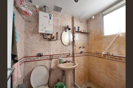 Apartamento à venda com 100m², 3 quartos e 1 vagaBanheiro da Suíte