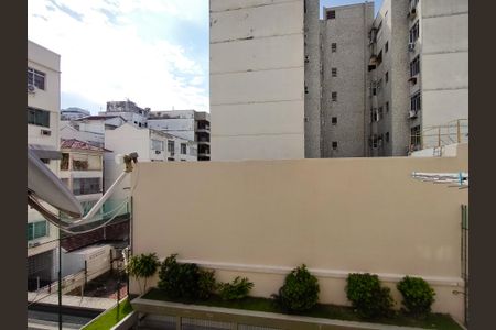 Apartamento à venda com 100m², 3 quartos e 1 vagaÁrea de Serviço