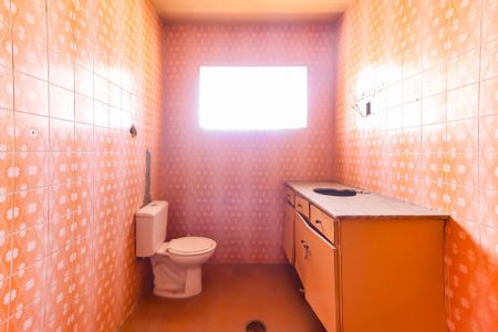 Casa à venda com 350m², 4 quartos e 5 vagasBanheiro Social