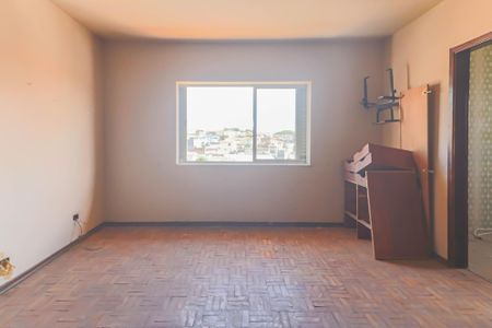 Casa à venda com 350m², 4 quartos e 5 vagasQuarto 4 Suite 